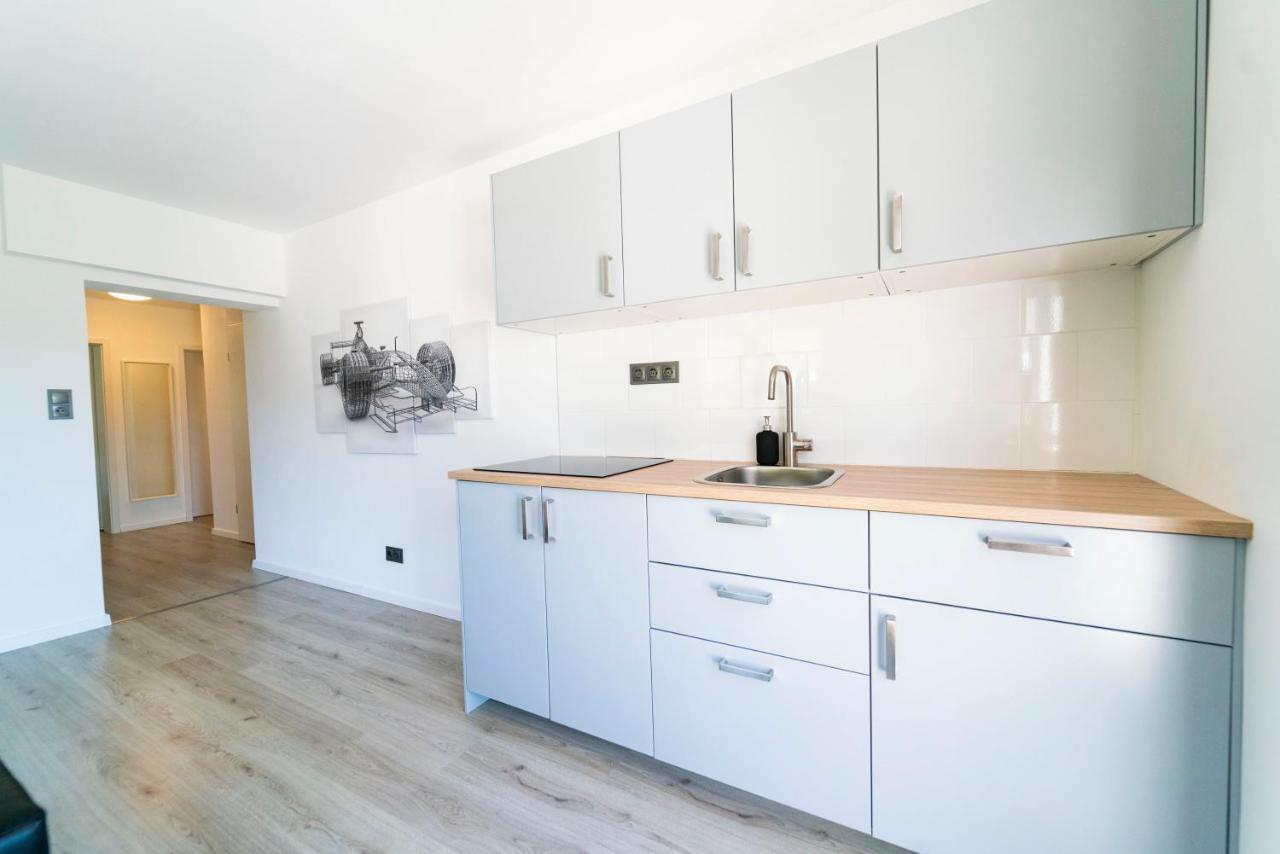 North Loop Rooms Аденау Екстер'єр фото